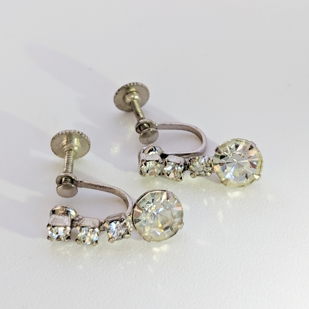 Vintage Rhinestone Drop Clip-on Earrings